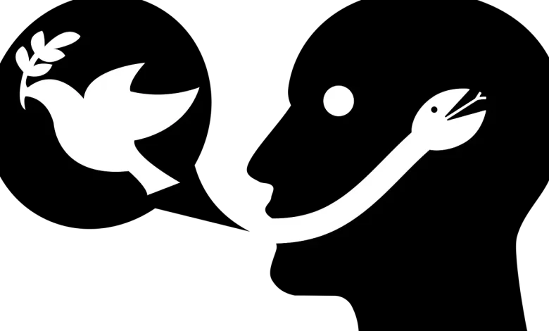 qué significa ser hipócrita