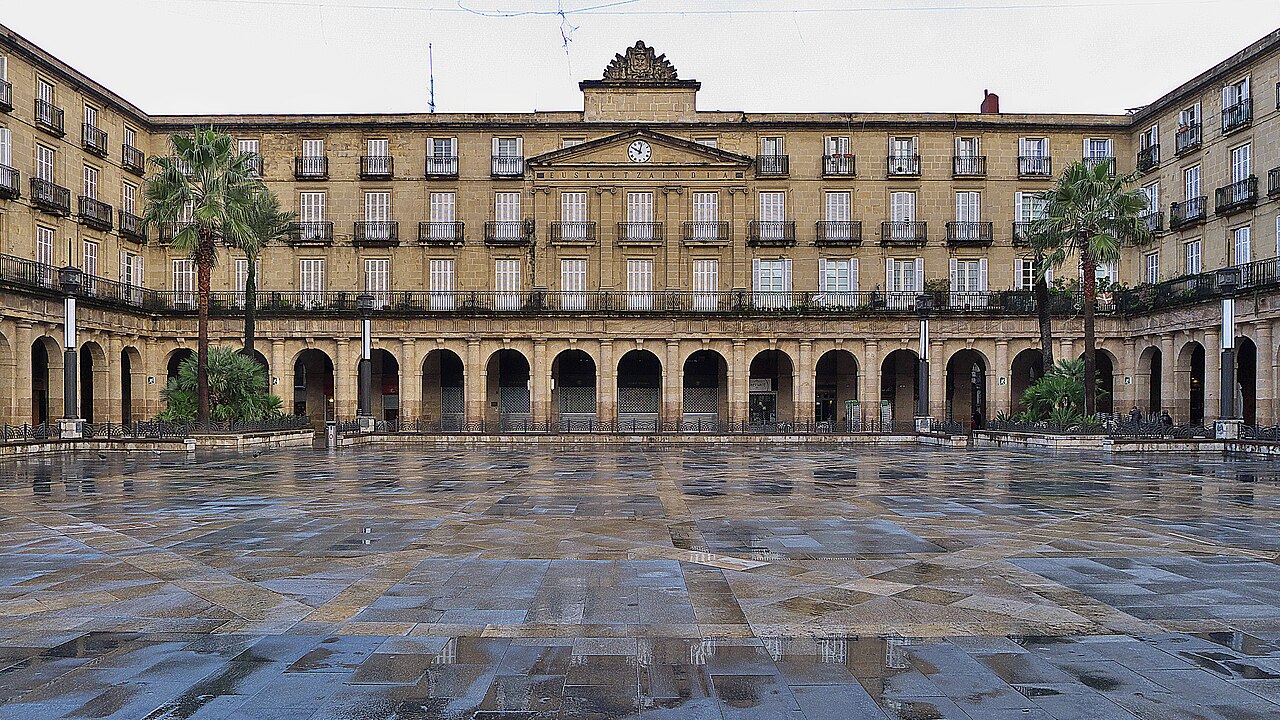 Plaza Nueva en el Casco Viejo de Bilbao
