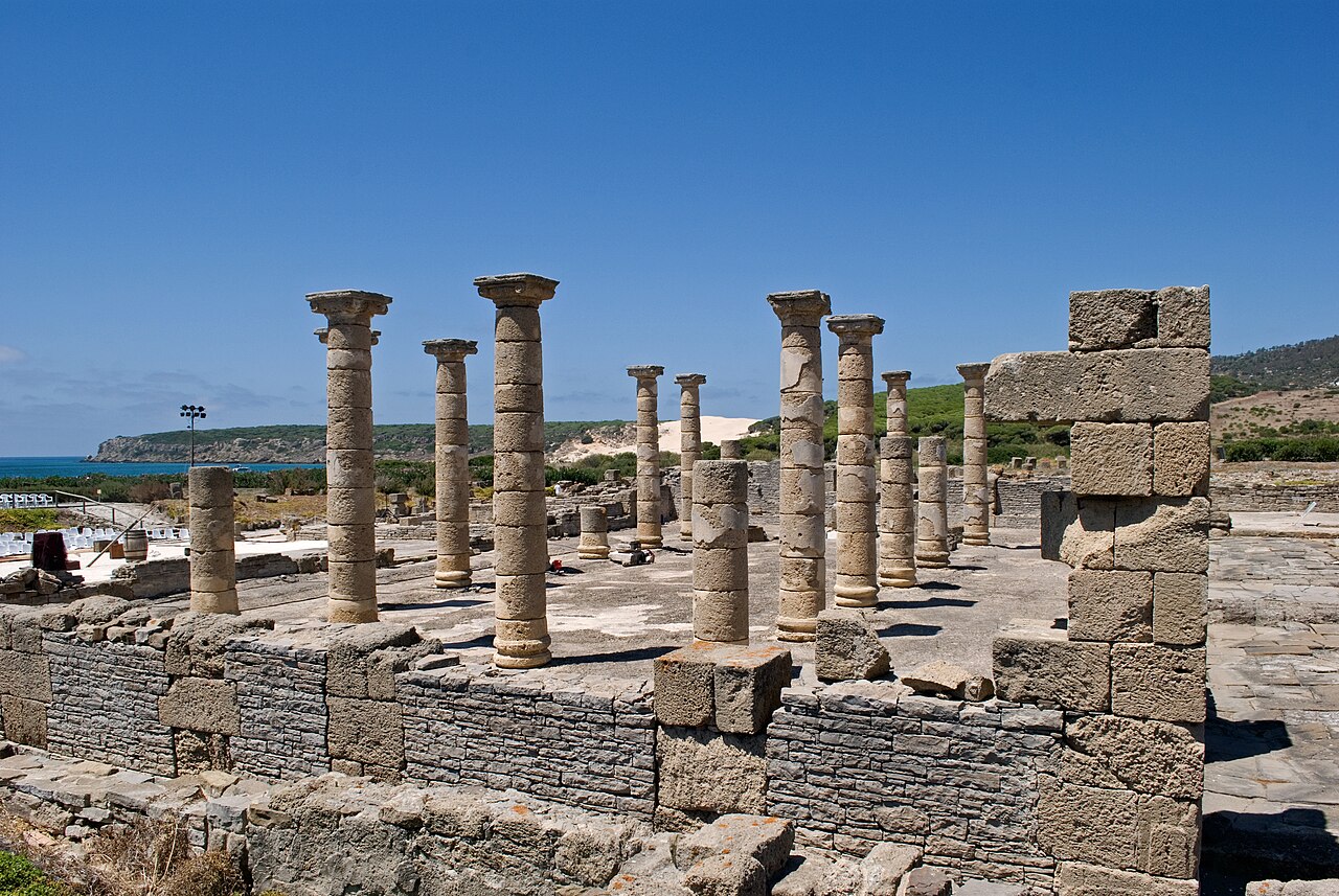 Conjunto romano de Baelo Claudia en Bolonia
